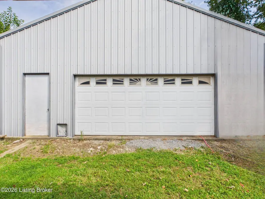 2029 San Jose Ave, Louisville, KY 40216 - #2