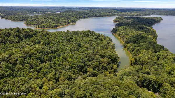 33 Florman Ct, Mammoth Cave, KY 42259