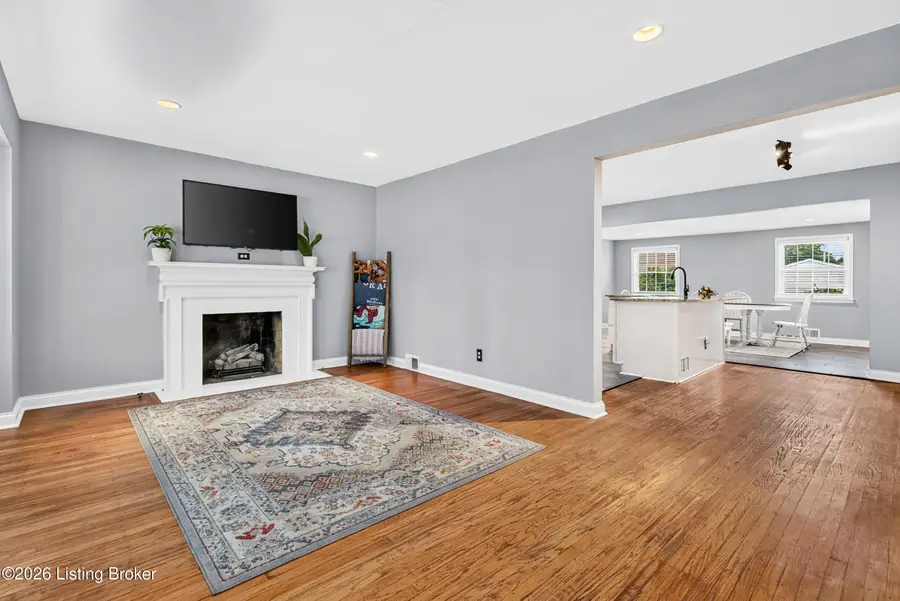 3320 Stratford Ave, Louisville, KY 40218 - #3