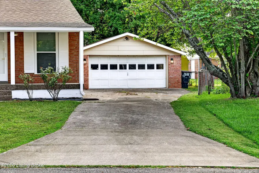 2522 Montpelier Ct, Louisville, KY 40272 - #2