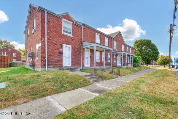 1809 Dixie Hwy, Louisville, KY 40210