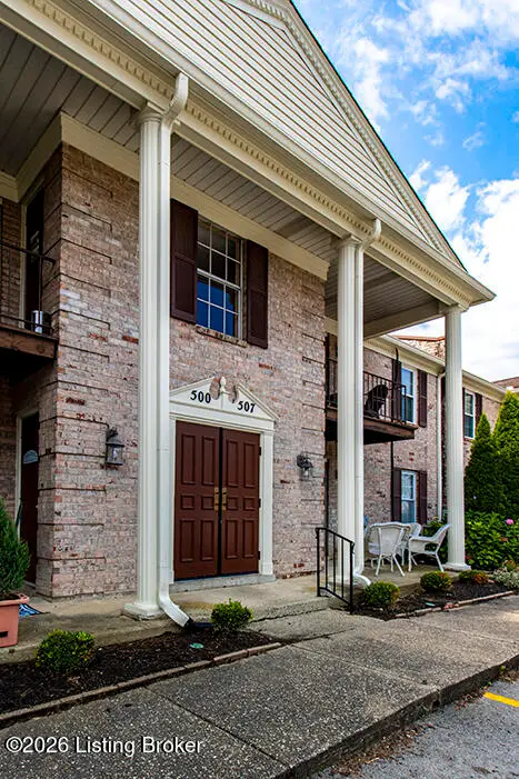 503 Logsdon Ct, Douglass Hills, KY 40243 - #3