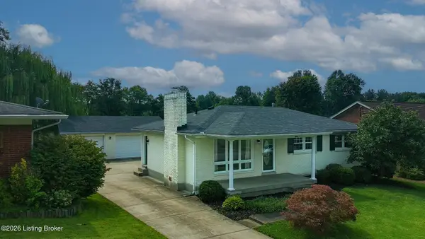9009 Annlou Dr, Louisville, KY 40272
