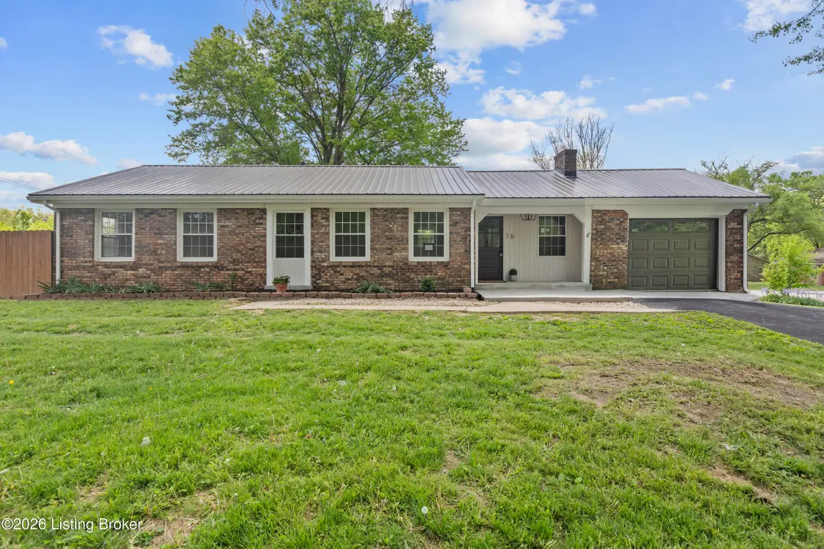 16 Meadowbrook Dr, Frankfort, KY 40601 - #1