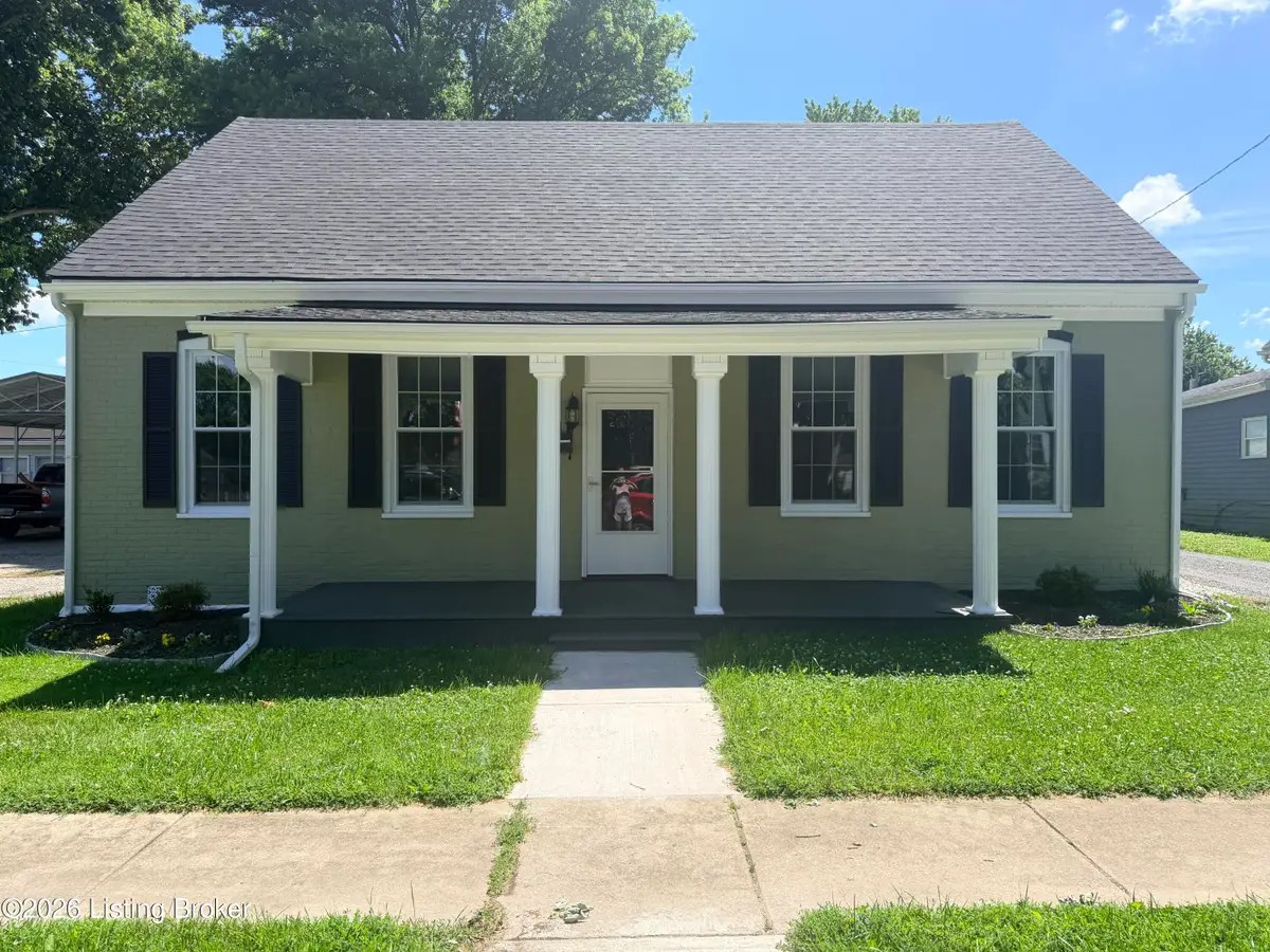 611 5th St, Carrollton, KY 41008 - #1