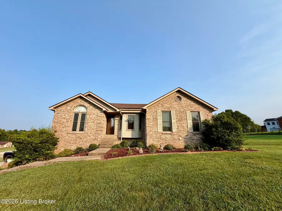 354 Deacon Trace Rd, Taylorsville, KY 40071 - #2