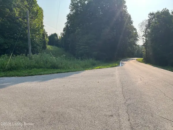 30 Vic Young Rd, Olaton, KY 42361