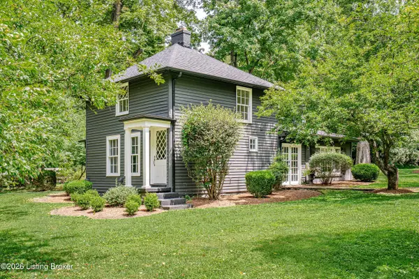 1307 Glenbrook Rd, Anchorage, KY 40223