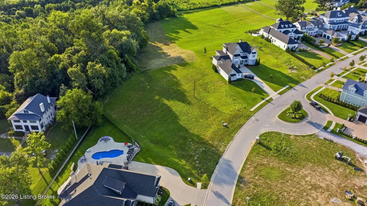 8212 Sutherland Farm Rd, Prospect, KY 40059 - #1