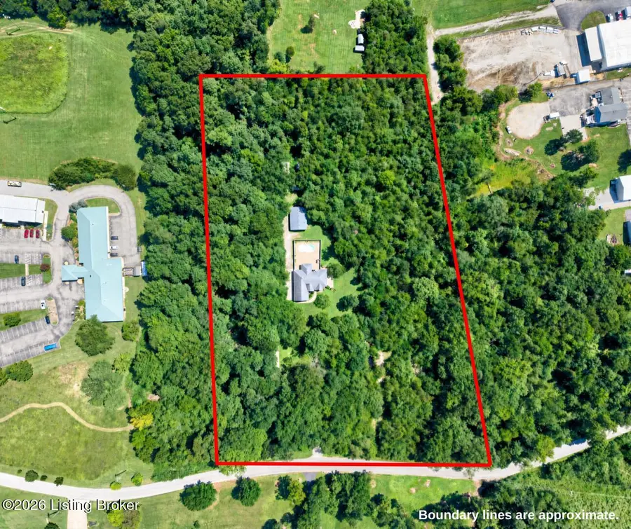 282 Halls Ln, Shepherdsville, KY 40165 - #3