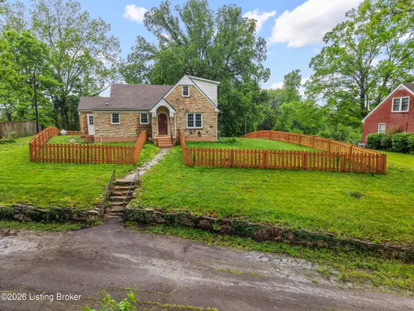 137 Eastview Dr, Taylorsville, KY 40071