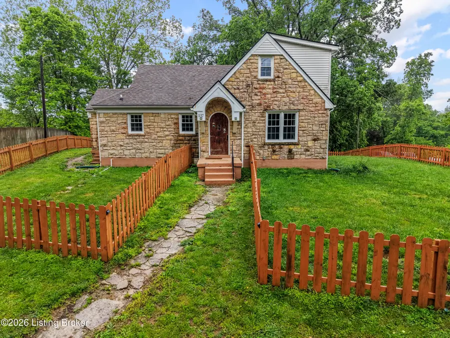 137 Eastview Dr, Taylorsville, KY 40071 - #2