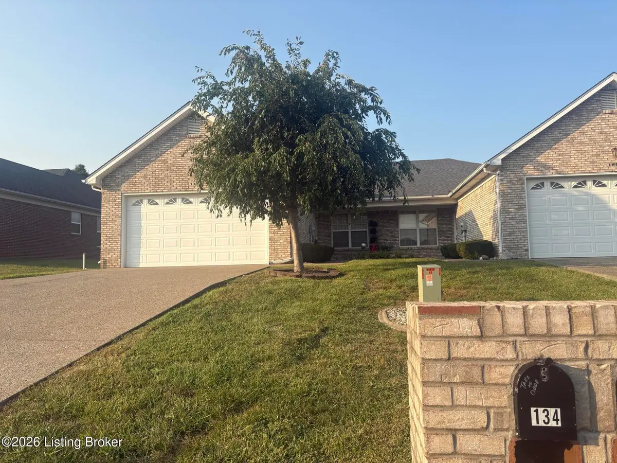 134 Shawnee Ct, Shepherdsville, KY 40165 - #1