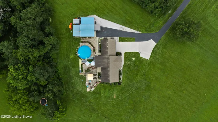 4881 Sportsman Lake Rd, Elizabethtown, KY 42701 - #3