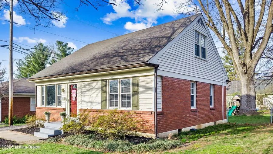 2507 Clearbrook Dr, Louisville, KY 40220 - #3