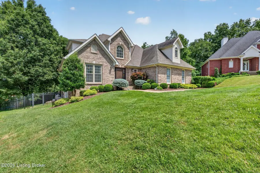 8807 Grand Ridge Ct, Louisville, KY 40214 - #3
