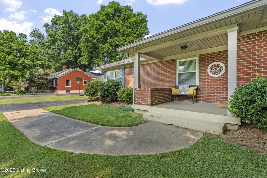 17 Narwood Dr, Louisville, KY 40299 - #3