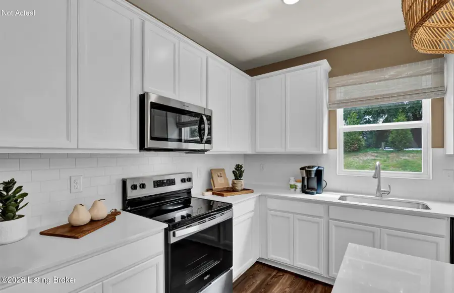 8807 Fairmount Cove Pl, Louisville, KY 40291 - #3