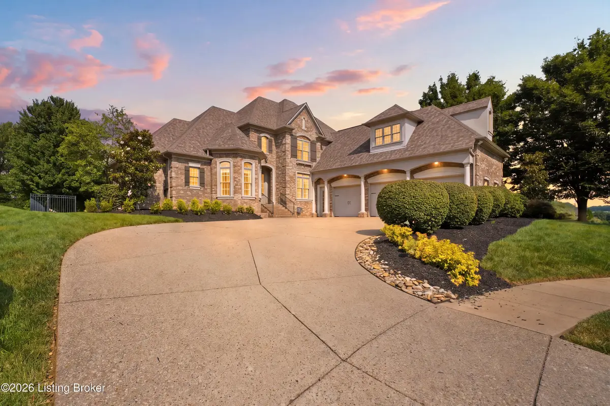 2101 Highland Springs Pl, Louisville, KY 40245 - #1