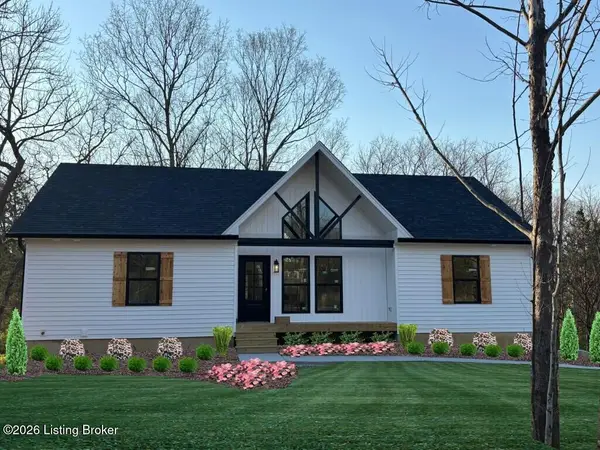 3008 New Moody Ln, La Grange, KY 40031