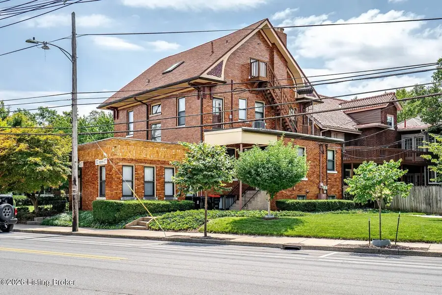 1833 Windsor Pl, Louisville, KY 40204 - #2