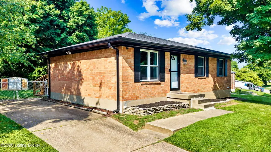 10200 Waycross Ave, Louisville, KY 40229 - #2