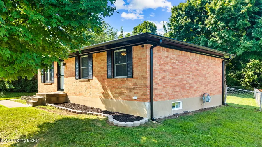10200 Waycross Ave, Louisville, KY 40229 - #3
