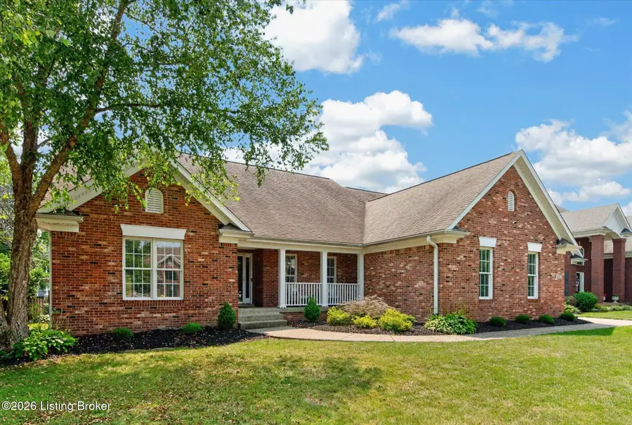 9707 Forestwood Dr, Louisville, KY 40299 - #3