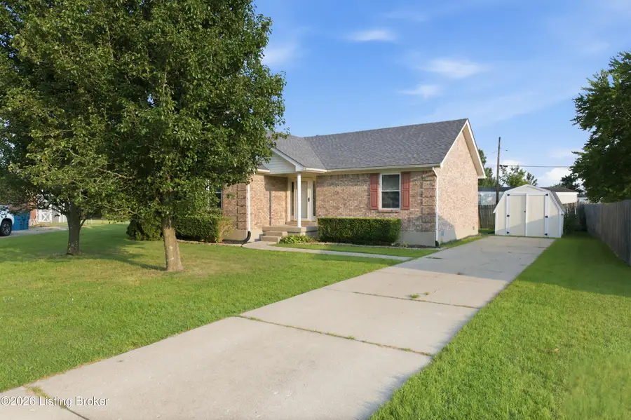 219 Joshua Ct, Shepherdsville, KY 40165 - #2