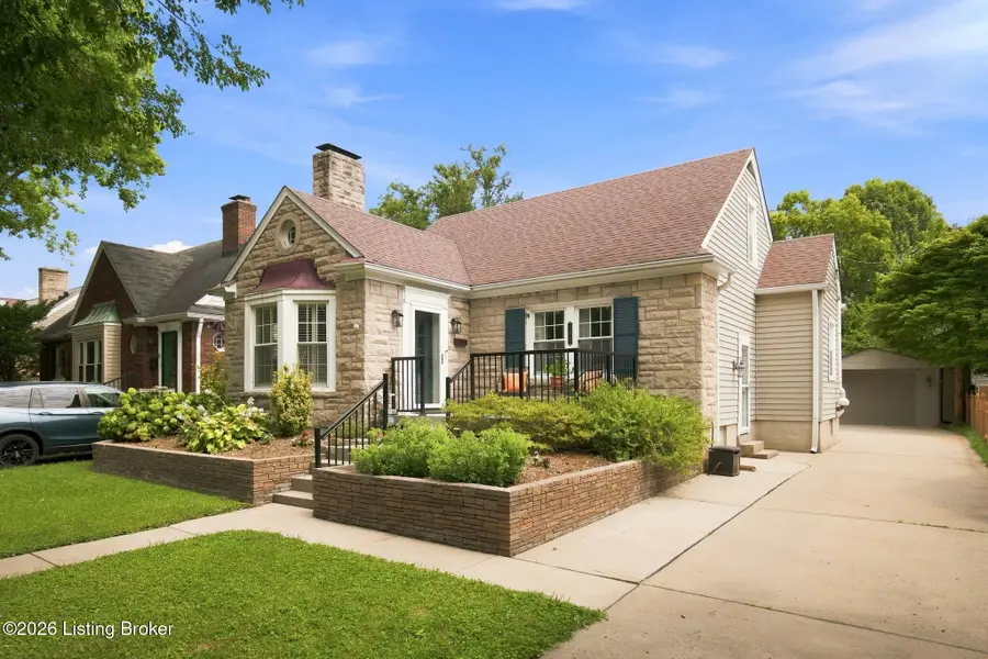 207 S Sherrin Ave, Louisville, KY 40207 - #3