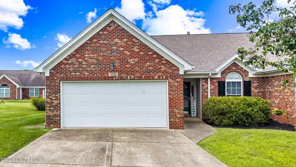 12562 Spring Falls Ct, Louisville, KY 40229
