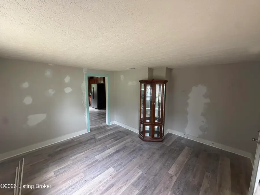 4608 Crawford Ave, Louisville, KY 40258 - #2