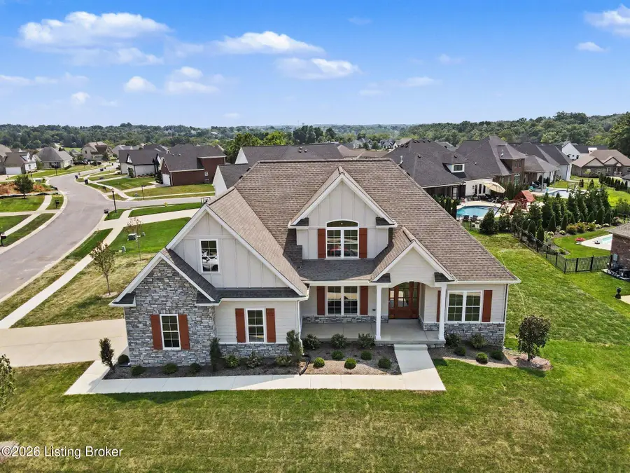 17618 Fox Spring Way, Louisville, KY 40245 - #2
