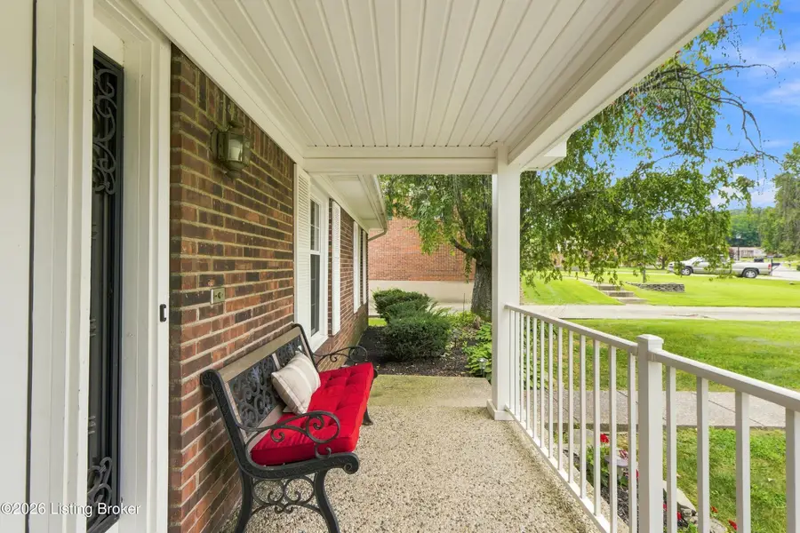 7304 Oswego Cir, Louisville, KY 40214 - #3