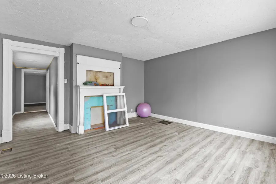 1516 S 31st St, Louisville, KY 40211 - #3