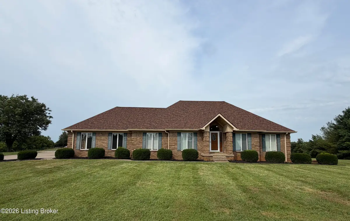 4898 Springfield Rd, Bardstown, KY 40004 - #1
