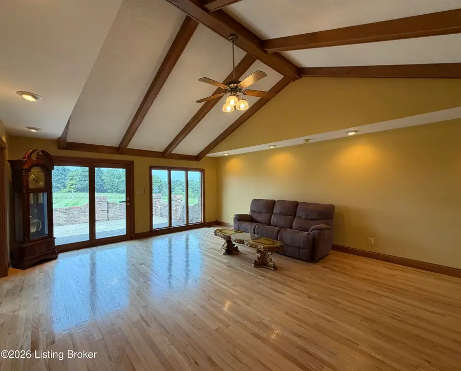 4898 Springfield Rd, Bardstown, KY 40004 - #3