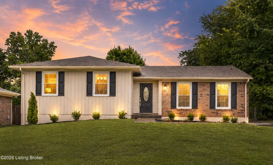 9209 Willowwood Way, Jeffersontown, KY 40299 - #2