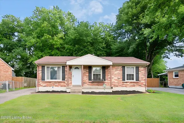 9218 Pagoda Dr, Louisville, KY 40229
