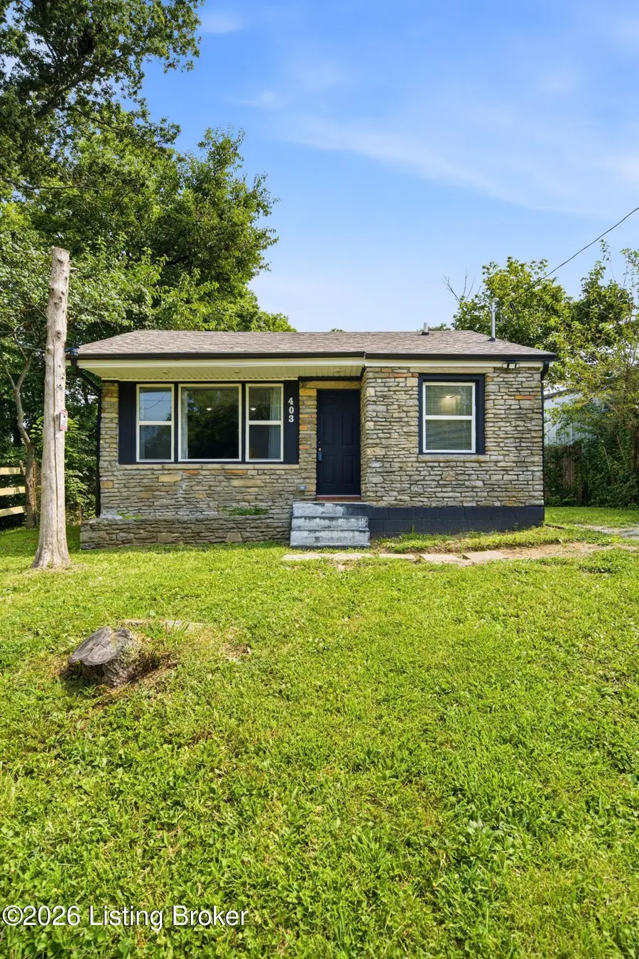 403 Maple Ct, La Grange, KY 40031 - #2
