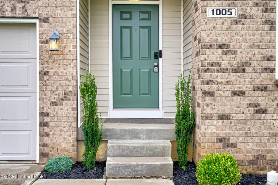1005 Ashberry Dr, La Grange, KY 40031 - #3