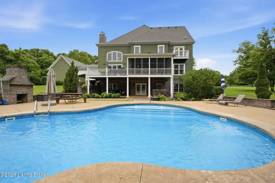 7901 Dobson Ln, Louisville, KY 40291 - #3