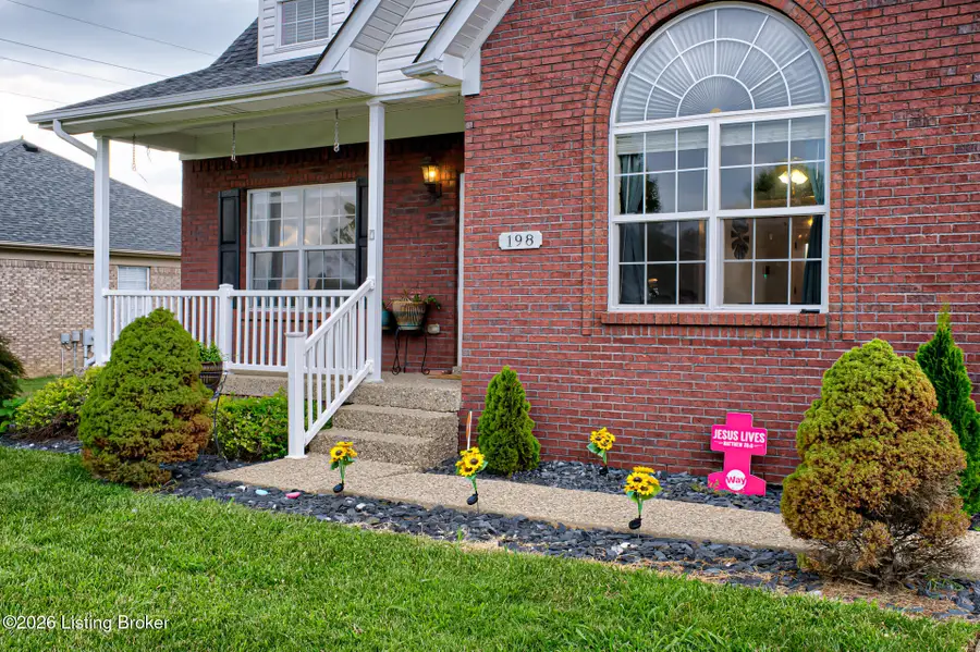 198 Spencer Ln, Mount Washington, KY 40047 - #3