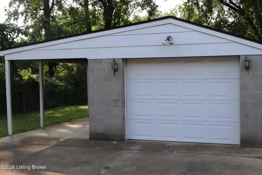 4832 S 6th St, Louisville, KY 40214 - #2
