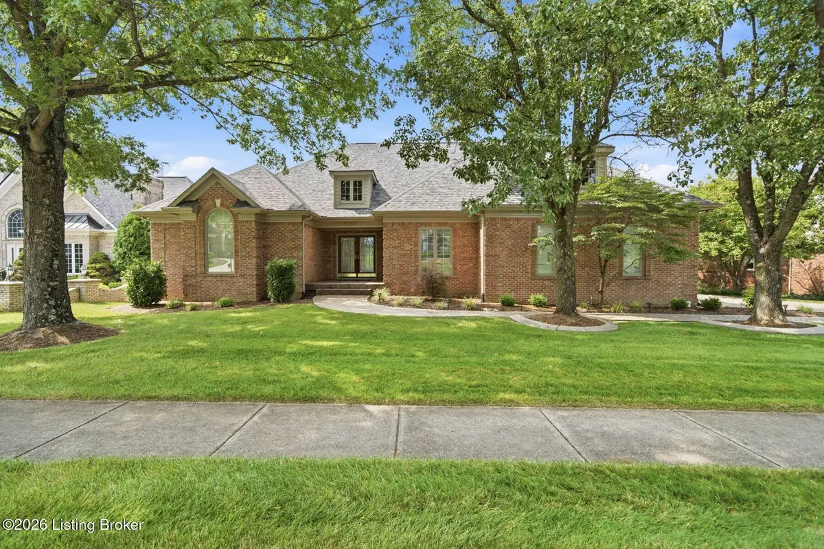 14700 Forest Oaks Dr, Louisville, KY 40245 - #1