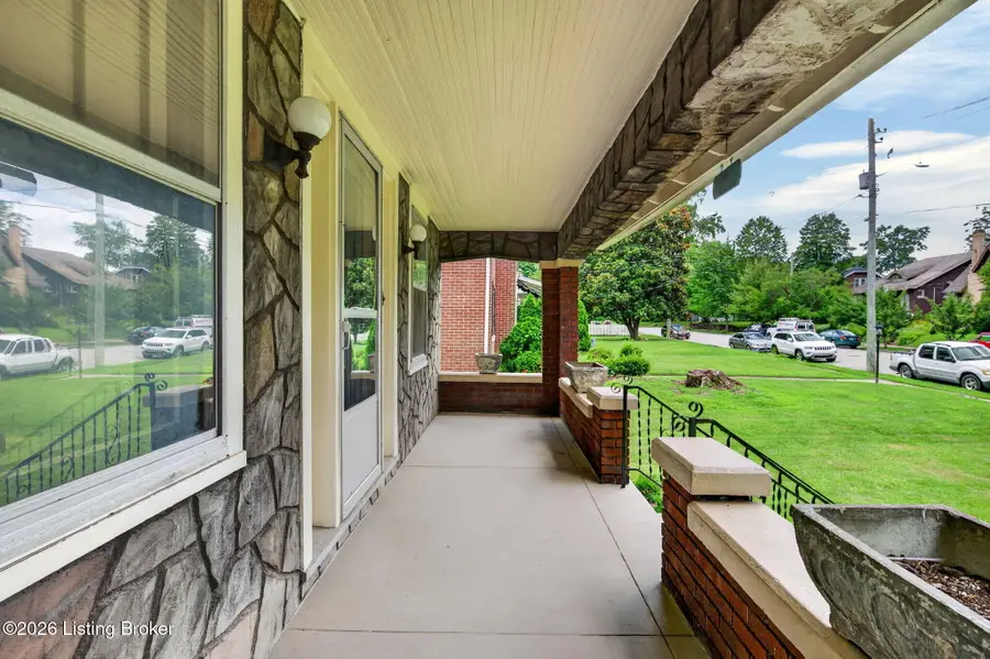 1844 Roanoke Ave, Louisville, KY 40205 - #3
