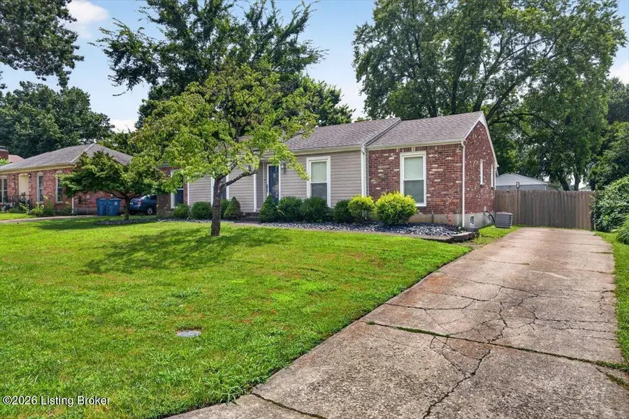 7502 Cove Dr, Louisville, KY 40291 - #2
