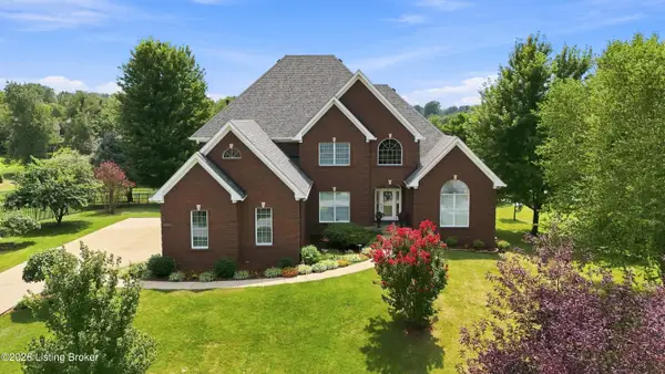 12218 Ridgeview Dr, Goshen, KY 40026