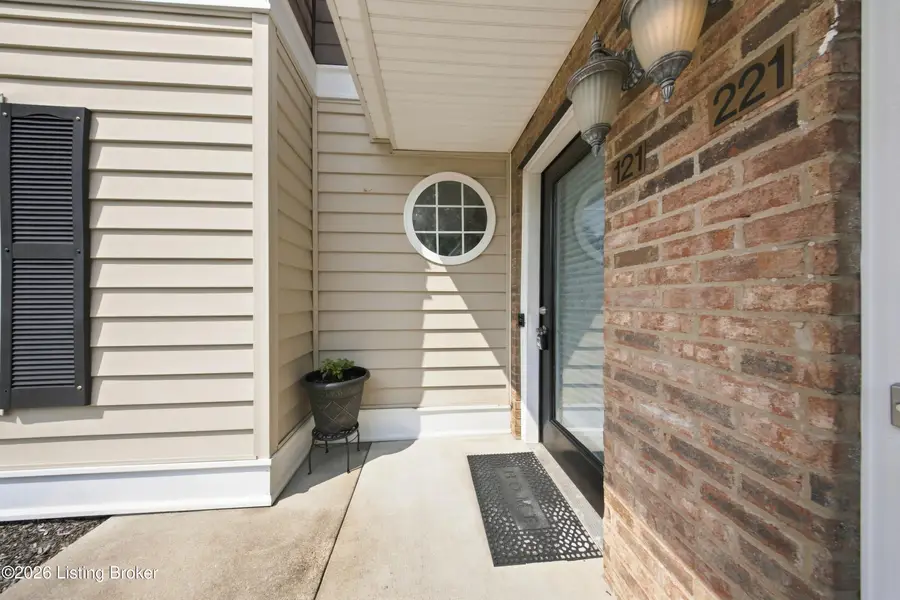 6503 Brook Bend Way #121, Louisville, KY 40229 - #2