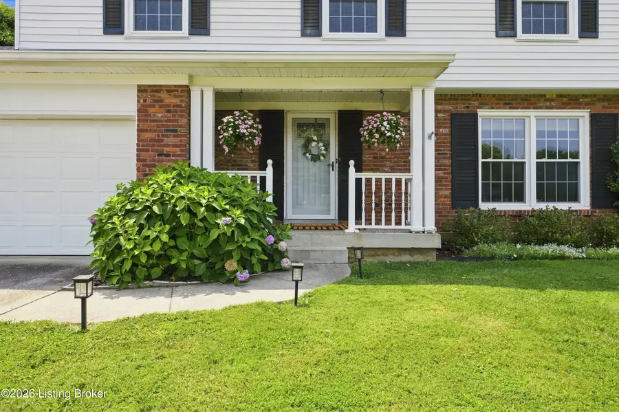 9202 Auburn Ave, Jeffersontown, KY 40299 - #2